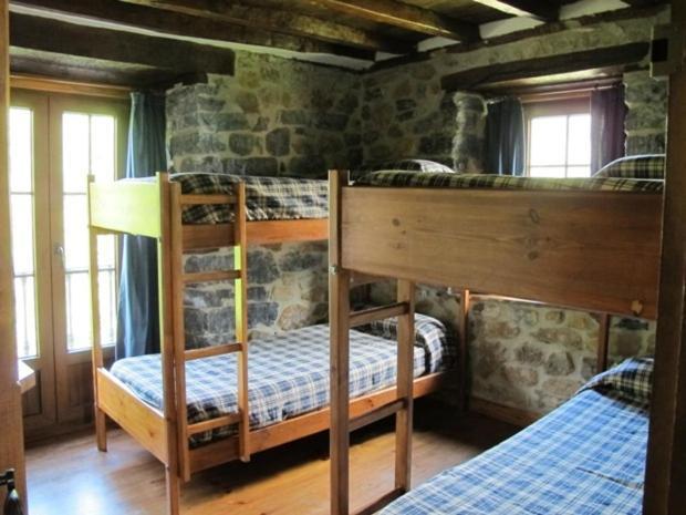 Albergue Turistico Valdebaro Camaleño Oda fotoğraf